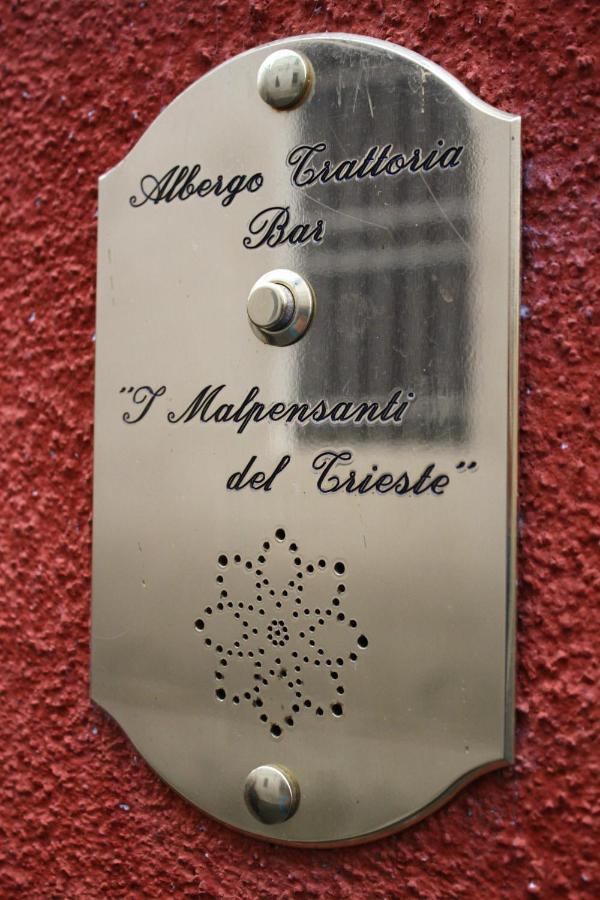 I Malpensanti Del Trieste Monticelli dʼOngina Екстериор снимка
