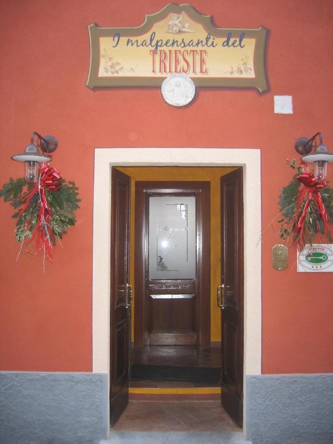 I Malpensanti Del Trieste Monticelli dʼOngina Екстериор снимка